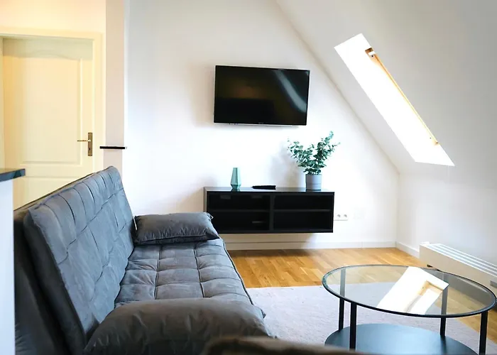 Attraktive 2-Zimmer Wohnung Fuer 4 Personen